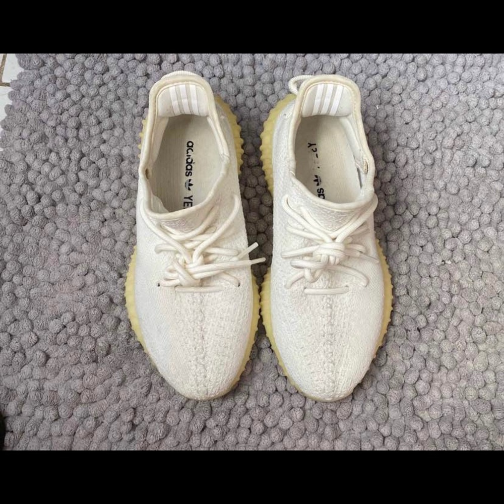 Yeezy Boost 350s